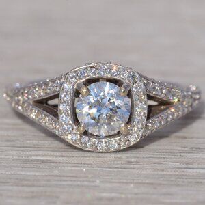 Natural Diamond Engagement Ring in White Gold